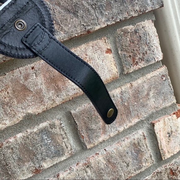 🍒💣 Faux braided leather stretchy belt - Picture 5 of 7